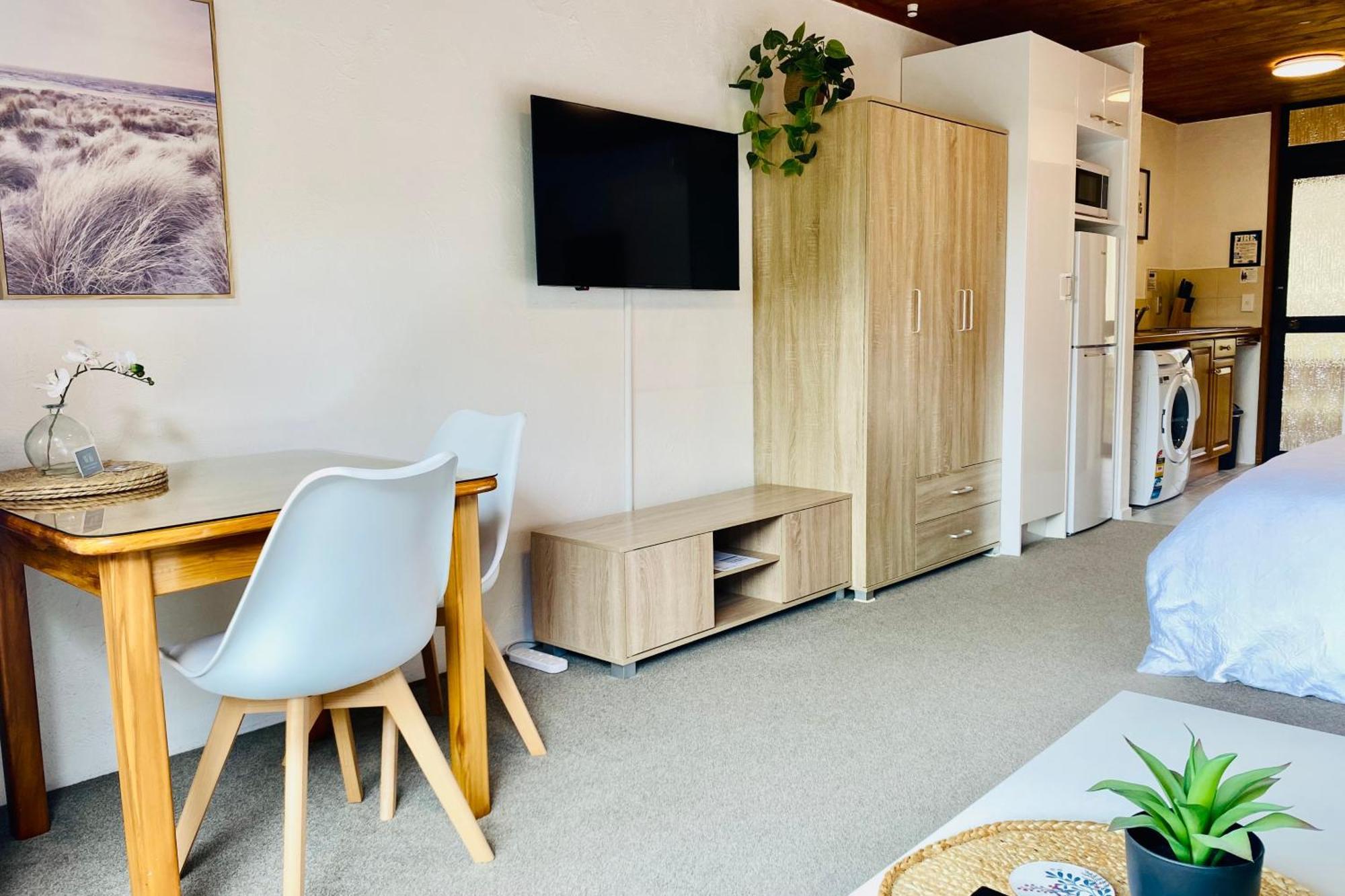 The Swiss Chalet Holiday Apartment 5, Bay Of Islands Paihia Exteriör bild